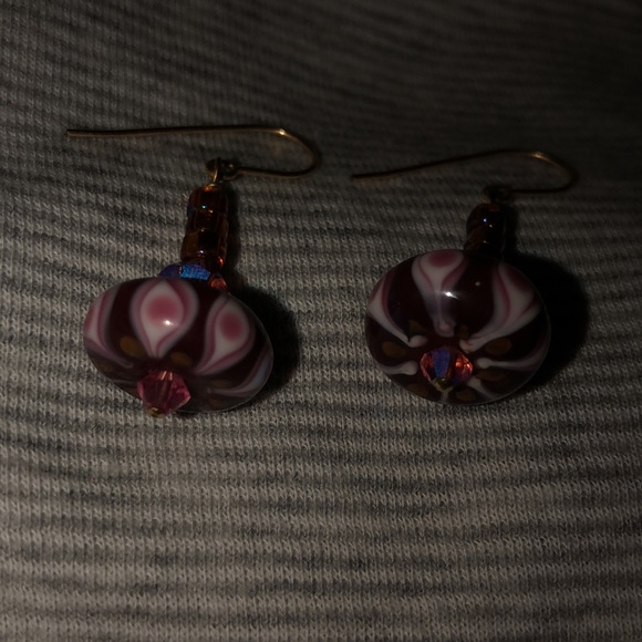 Swarovski and Las Vegas lamp work beaded earrings - Picture 8 of 8
